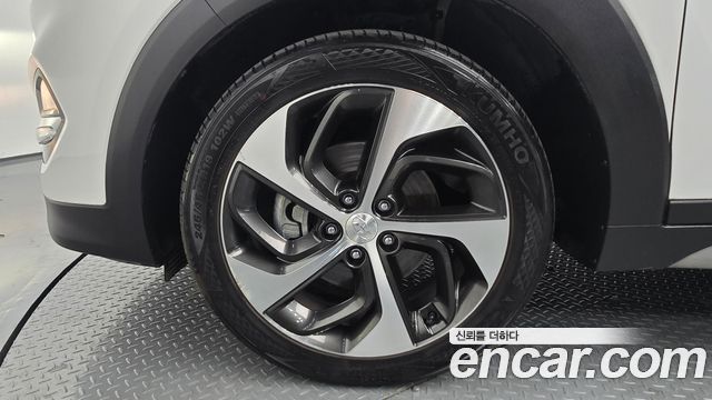 Hyundai Tucson из Кореи Encar