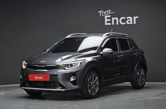 Kia Stonic Diesel 1.6 Prestige — пробег 68 611 км — фото 1 из 5