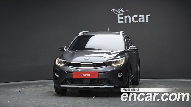 Kia Stonic Diesel 1.6 Prestige — пробег 68 611 км — фото 3 из 5