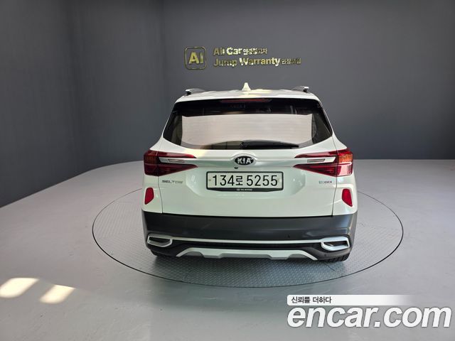 Kia Seltos из Кореи Encar