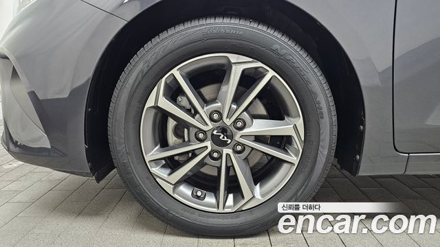 Kia K3 из Кореи Encar