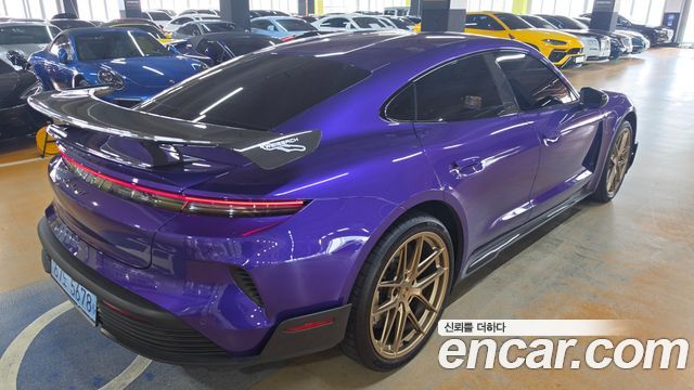 Porsche Taycan Turbo GT Weissach pack — пробег 6 000 км — фото 2 из 5