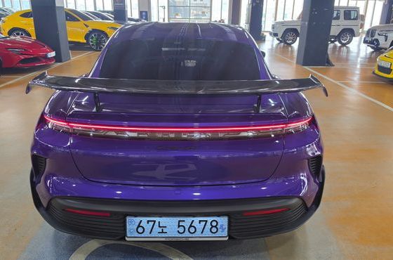 Porsche Taycan Turbo GT Weissach pack — пробег 6 000 км — фото 4 из 5