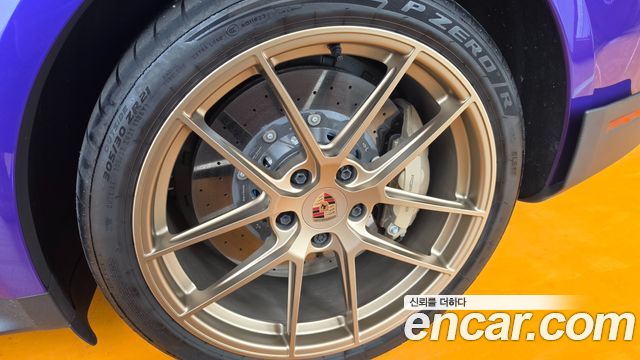 Porsche Taycan Turbo GT Weissach pack — пробег 6 000 км — фото 5 из 5