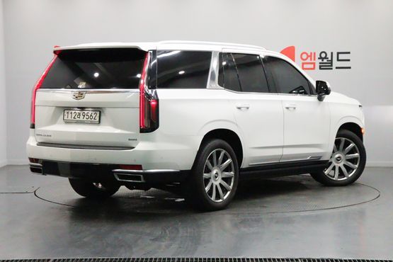 Cadillac Escalade 6.2 Premium Luxury Platinum — пробег 45 445 км — фото 3 из 5