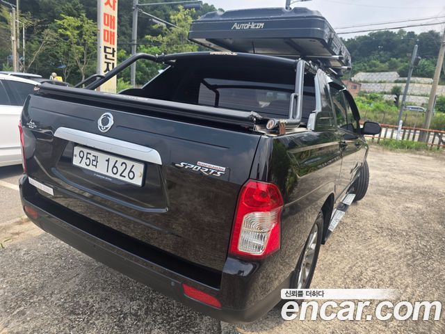 Ssangyong KORANDO Adventure 60th Edition 4WD — пробег 147 149 км — фото 2 из 5