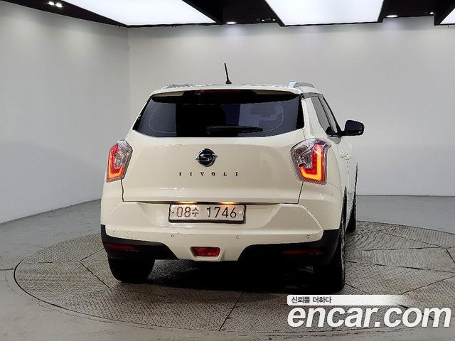 Ssangyong TIBOLI из Кореи Encar