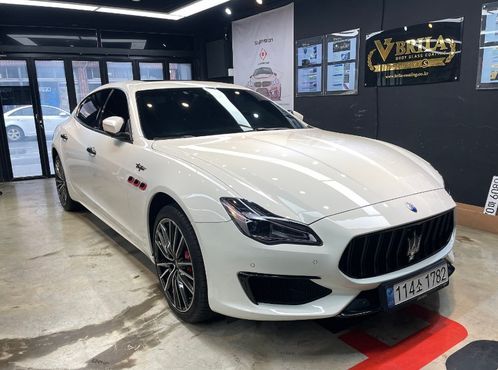 Maserati Quattroporte S Q4 3.0 V6 Granlusso — пробег 38 900 км — фото 1 из 5