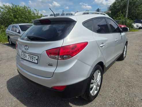 Hyundai Tucson Diesel 2WD X20 Luxury — пробег 115 612 км — фото 2 из 5