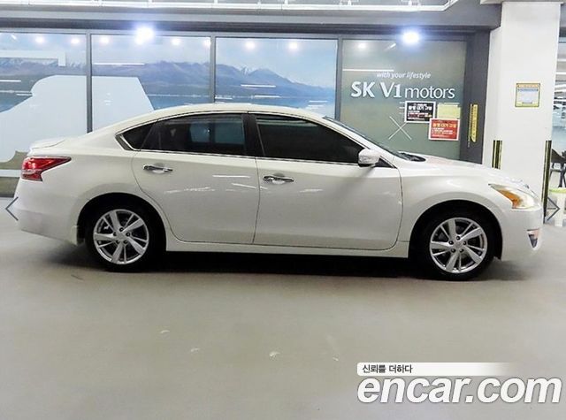 Nissan Altima из Кореи Encar