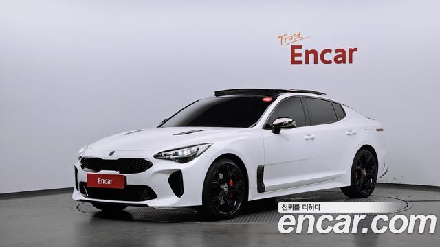 Kia Stinger из Кореи Encar