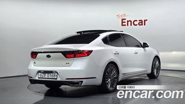 Kia K7 из Кореи Encar