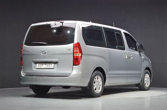 Hyundai Starex 5-Seater VAN CVX Premium — пробег 77 951 км — фото 2 из 5