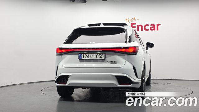 Lexus RX F-Sport — пробег 14 385 км — фото 4 из 5
