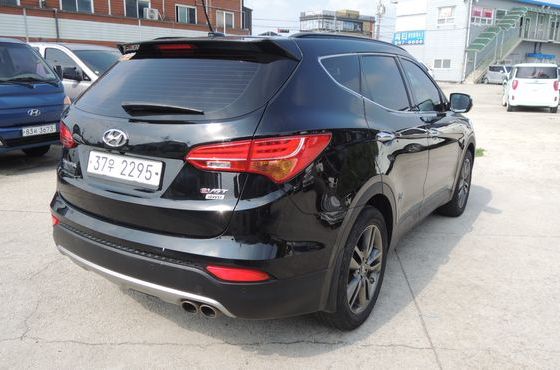 Hyundai Santafe Diesel(e-VGT) 2.2 4WD Exclusive — пробег 177 497 км — фото 4 из 5