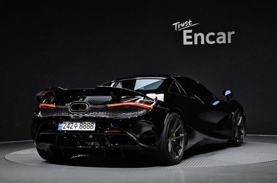 Mclaren 750S 4.0 Spider — пробег 6 208 км — фото 2 из 5