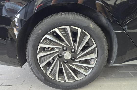 Hyundai Sonata Premium Plus — пробег 39 119 км — фото 5 из 5