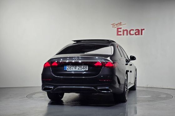 Mercedes-Benz E-Class E300 4MATIC AMG Line — пробег 27 786 км — фото 4 из 5