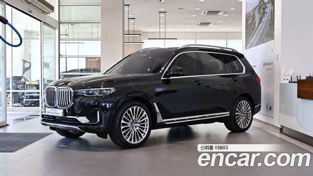 BMW X7 xDrive 40i Design Pure Excellence 6-Seater — пробег 90 479 км — фото 1 из 5
