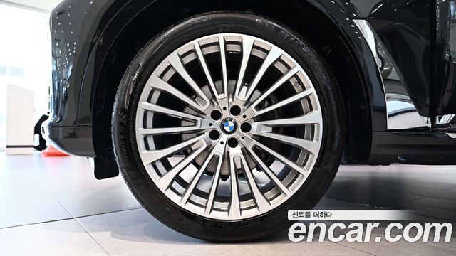 BMW X7 xDrive 40i Design Pure Excellence 6-Seater — пробег 90 479 км — фото 5 из 5