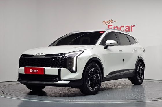 Kia Sportage HEV 1.6 2WD Signature — пробег 10 099 км — фото 1 из 5