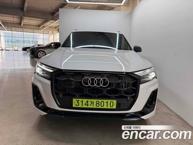Audi Q7 55 TFSI Quattro Premium — пробег 1 136 км — фото 3 из 5