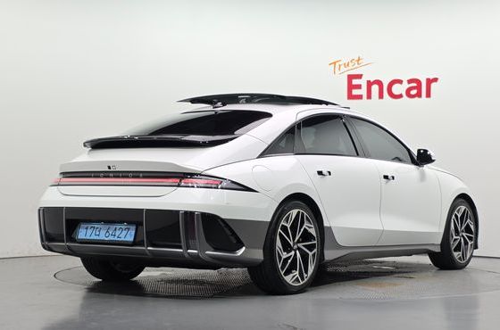 Hyundai Ioniq6 Long Range Exclusive + — пробег 96 350 км — фото 2 из 5