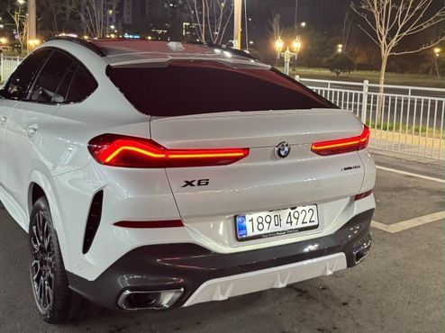 BMW X6 xDrive40i M Sport — пробег 9 100 км — фото 4 из 5