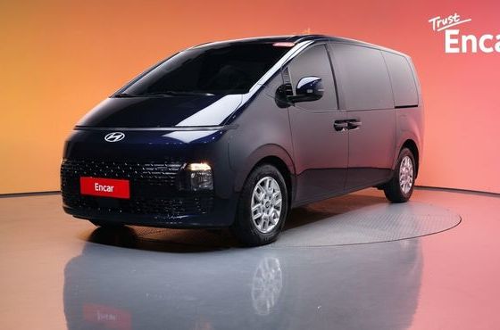 Hyundai Staria Cargo 5-Seater Modern — пробег 63 105 км — фото 1 из 5