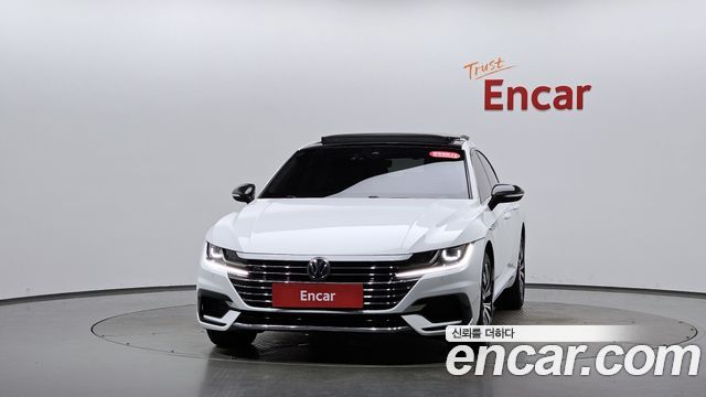 Volkswagen Arteon 2.0 TDI Premium — пробег 106 009 км — фото 3 из 5