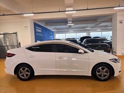 Hyundai AVANTE 1.6 GDI Smart — пробег 111 783 км — фото 2 из 5