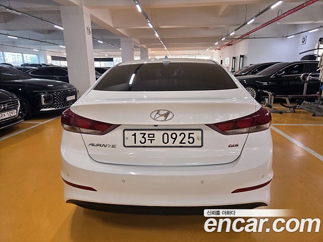 Hyundai AVANTE из Кореи Encar