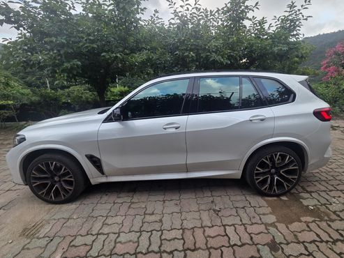 BMW X5M 4.4 Competition — пробег 25 000 км — фото 3 из 5
