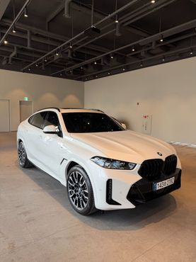 BMW X6 xDrive40i M Sport — пробег 465 км — фото 3 из 5