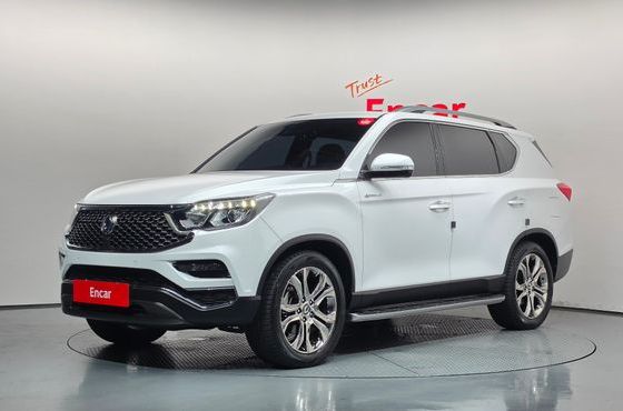 Ssangyong Rexton Diesel 2.2 4WD White Edition — пробег 28 870 км — фото 1 из 5