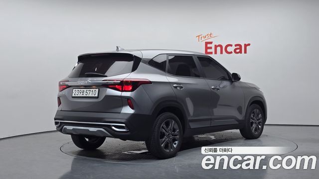 Kia Seltos из Кореи Encar