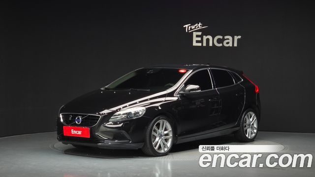 Volvo V40 из Кореи Encar