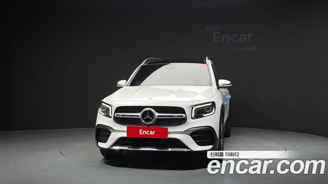 Mercedes-Benz GLB-Class GLB250 4MATIC — пробег 11 269 км — фото 3 из 5