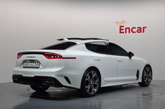 Kia Stinger 2.0 Turbo 2WD Platinum — пробег 147 355 км — фото 2 из 5