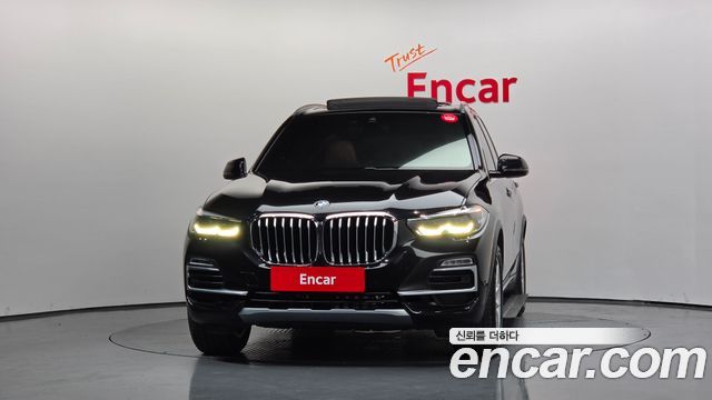 BMW X5 xDrive 40i xLine — пробег 106 373 км — фото 3 из 5
