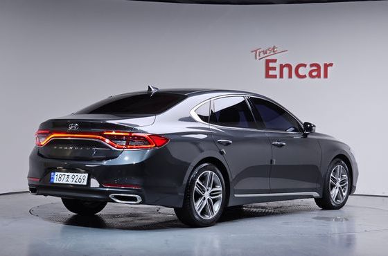 Hyundai Grandeur 3.0 Premium — пробег 152 361 км — фото 2 из 5