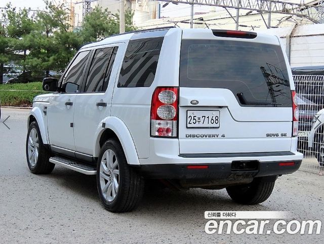Land Rover Discovery 3.0 SDV6 SE — пробег 253 126 км — фото 3 из 5