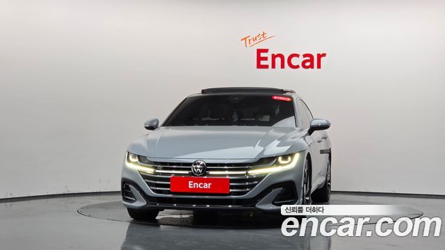Volkswagen Arteon 2.0 TDI R-LIINE 4Motion — пробег 28 989 км — фото 3 из 5