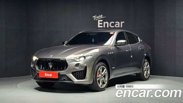 Maserati Levante 3.0 AWD GranSport — пробег 96 699 км — фото 1 из 5