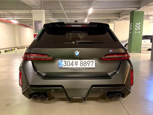 BMW M5 M5 Touring — пробег 4 000 км — фото 5 из 5