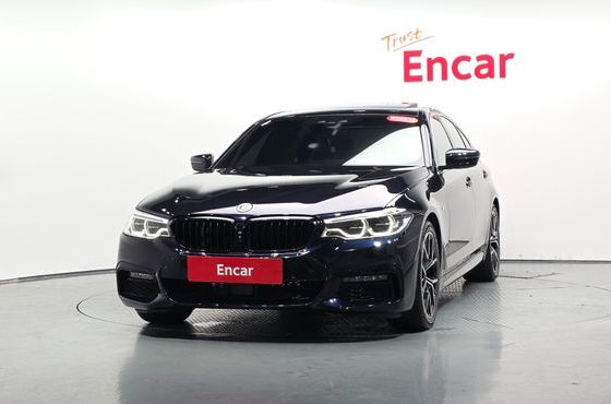 BMW 5-Series 520d M Sport Package Plus — пробег 99 498 км — фото 3 из 5