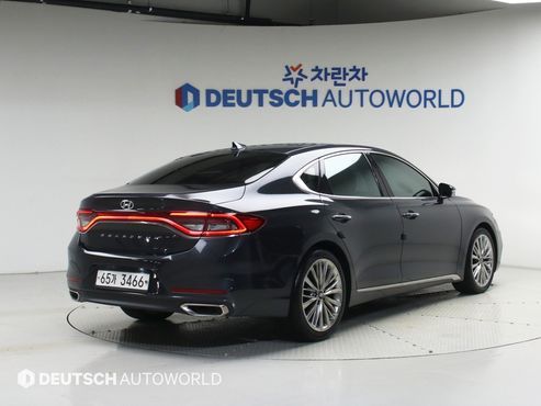 Hyundai Grandeur 2.2 Diesel Premium — пробег 203 538 км — фото 2 из 5