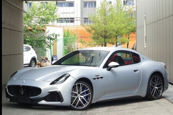 Maserati GranTurismo 3.0 V6 Trofeo — пробег 47 км — фото 1 из 5