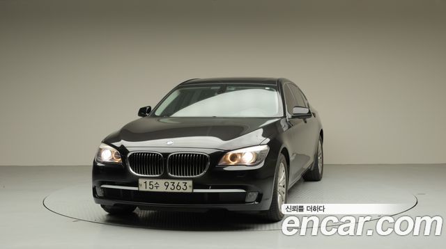 BMW 7-Series 740i — пробег 123 000 км — фото 4 из 5
