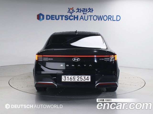 Hyundai Sonata 2.0 Premium — пробег 104 576 км — фото 5 из 5